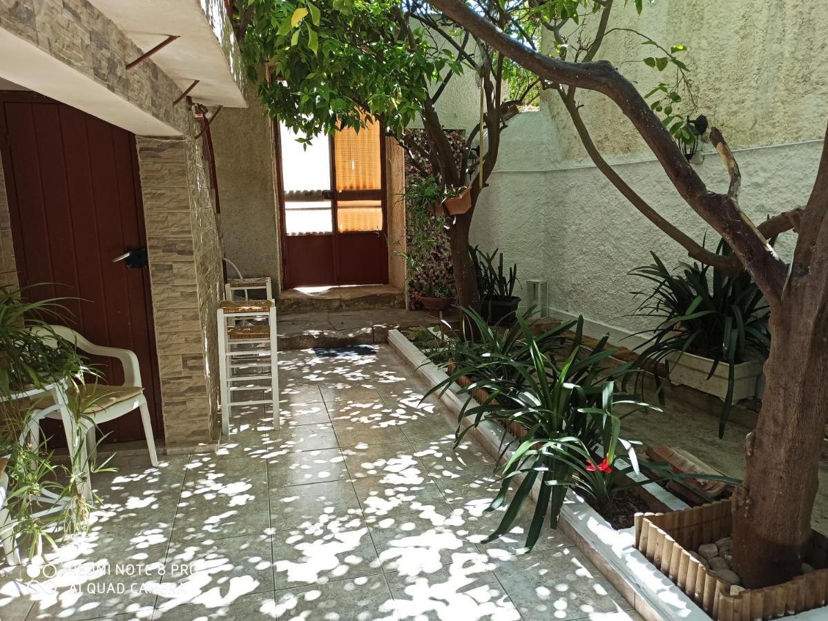 Aegina Town Traditional Lemon House Exterior foto